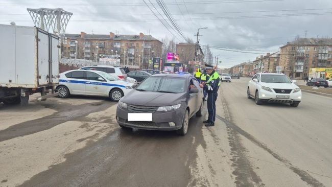 Итоги пятничной массовой проверки водителей на пр-те Ленина